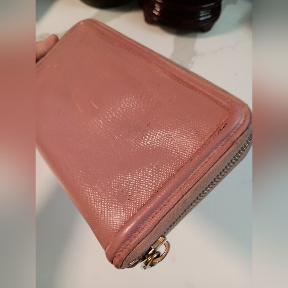 Authentic Pink Prada Saffiano Wallet - Picture 5 of 16